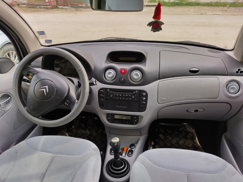 Citroen C3 1.4 exclusive, снимка 3 - Автомобили и джипове - 46358652