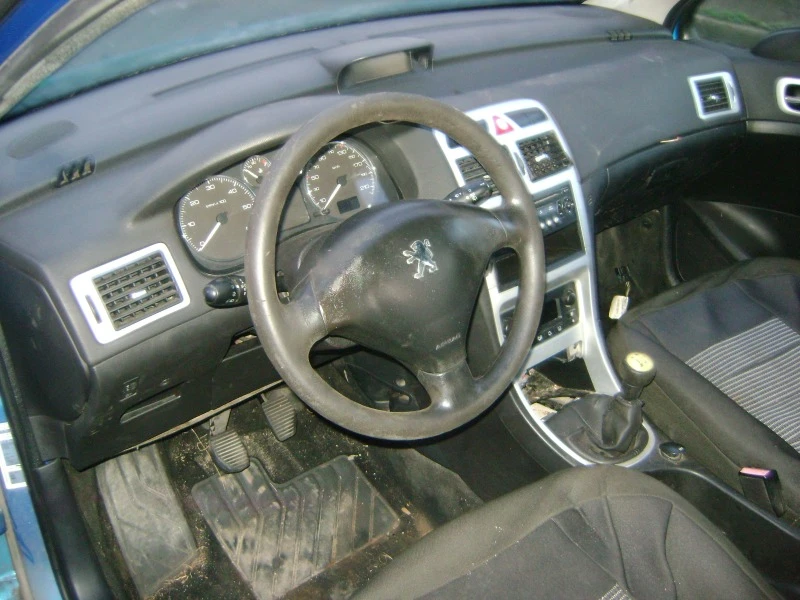 Peugeot 307 1.6hdi, снимка 2 - Автомобили и джипове - 46969612