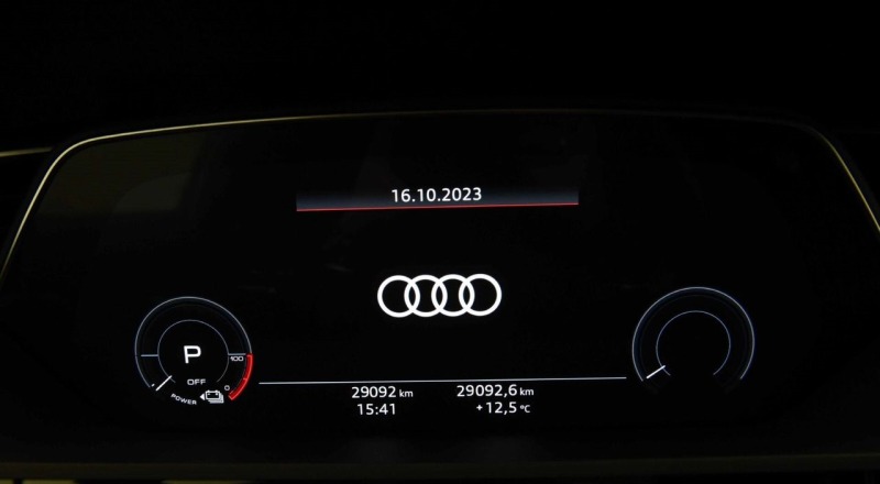 Audi E-Tron 50 quattro, снимка 12 - Автомобили и джипове - 45157782