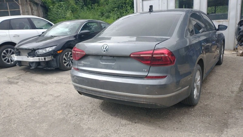 VW Passat VW PASSAT , снимка 4 - Автомобили и джипове - 46355202