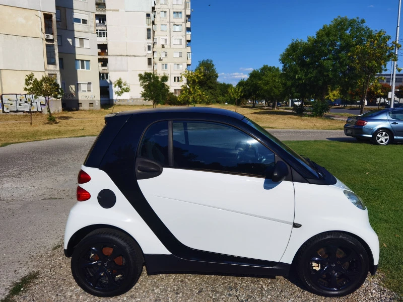 Smart Fortwo, снимка 1 - Автомобили и джипове - 46749992