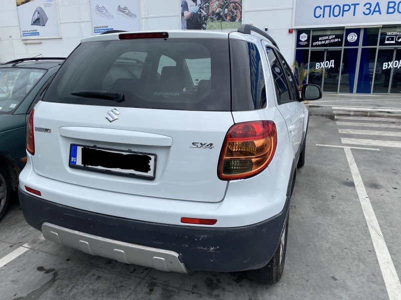 Suzuki SX4 1.6i, снимка 4 - Автомобили и джипове - 46928003