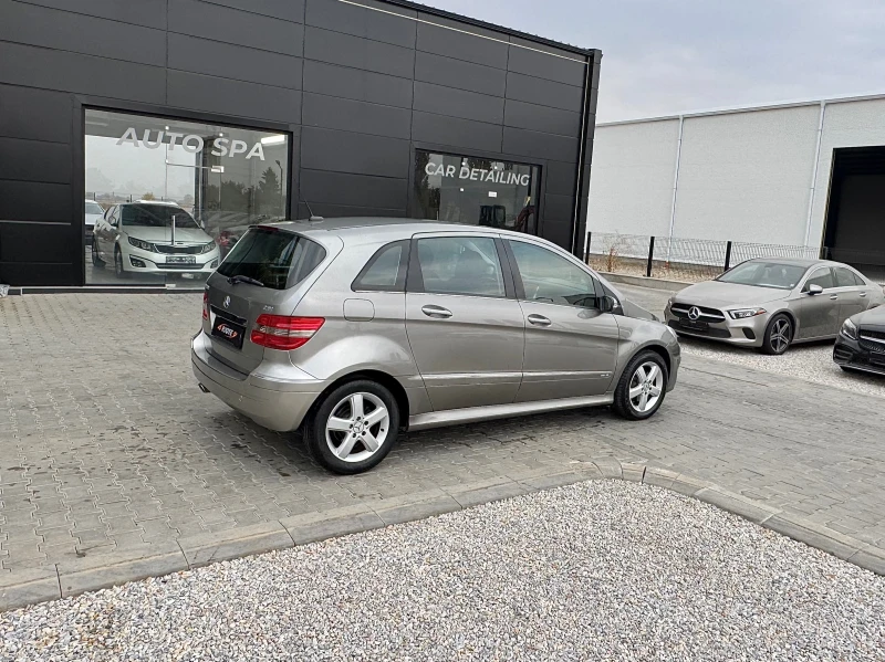 Mercedes-Benz B 200 CDi Автоматик/Навигация, снимка 4 - Автомобили и джипове - 47582367