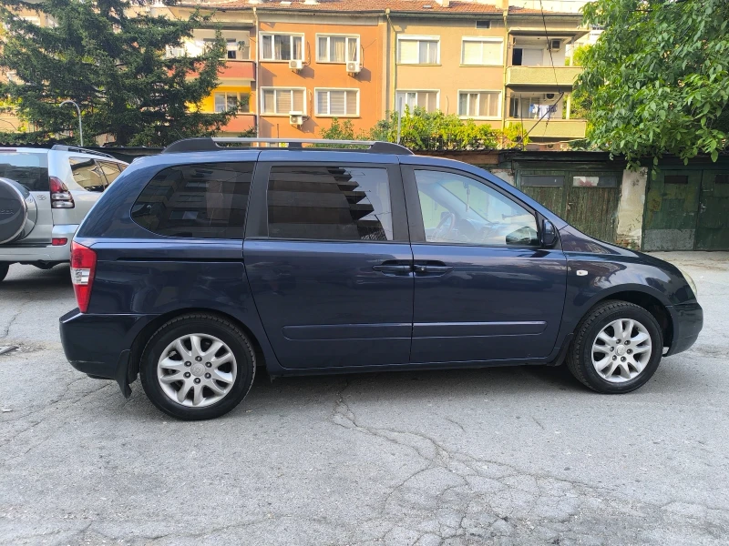 Kia Carnival Бензин + газ/6+ 1 места, снимка 5 - Автомобили и джипове - 48403039