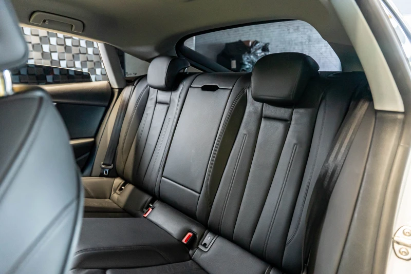 Audi A5 2.0 diesel Sportback, снимка 13 - Автомобили и джипове - 51505592