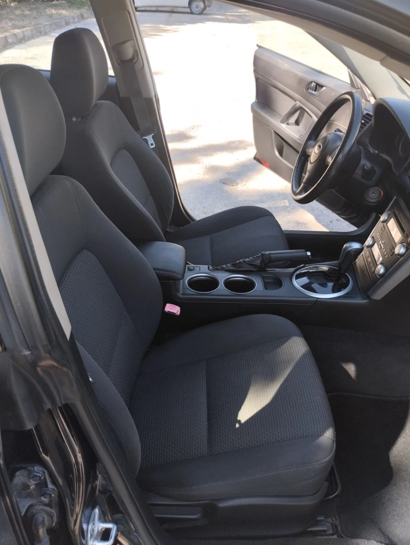 Subaru Outback 2.5, снимка 15 - Автомобили и джипове - 52074727