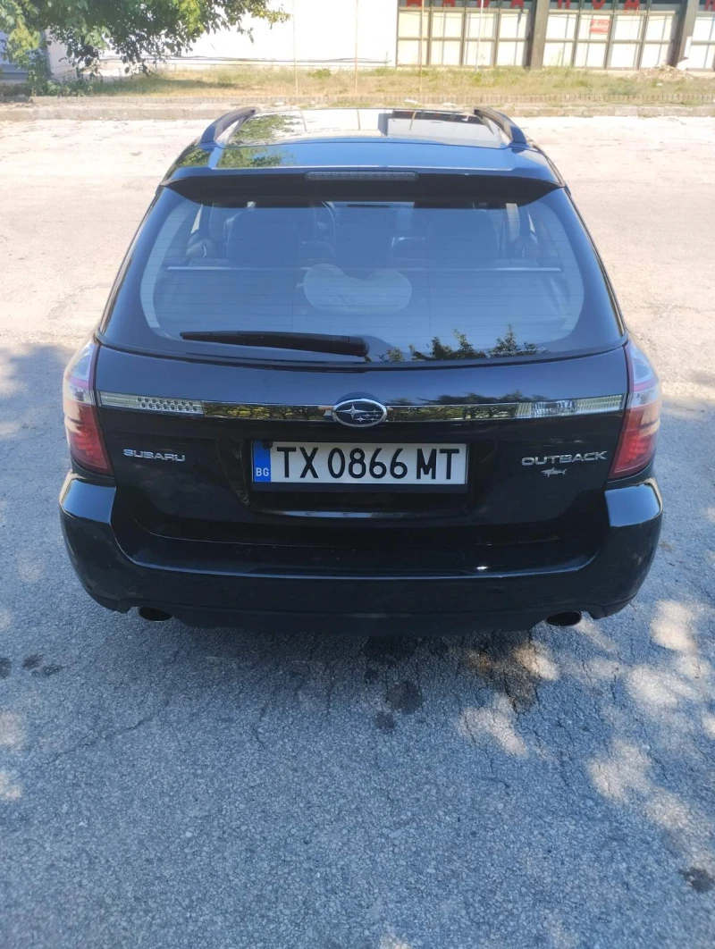 Subaru Outback 2.5, снимка 7 - Автомобили и джипове - 52074727