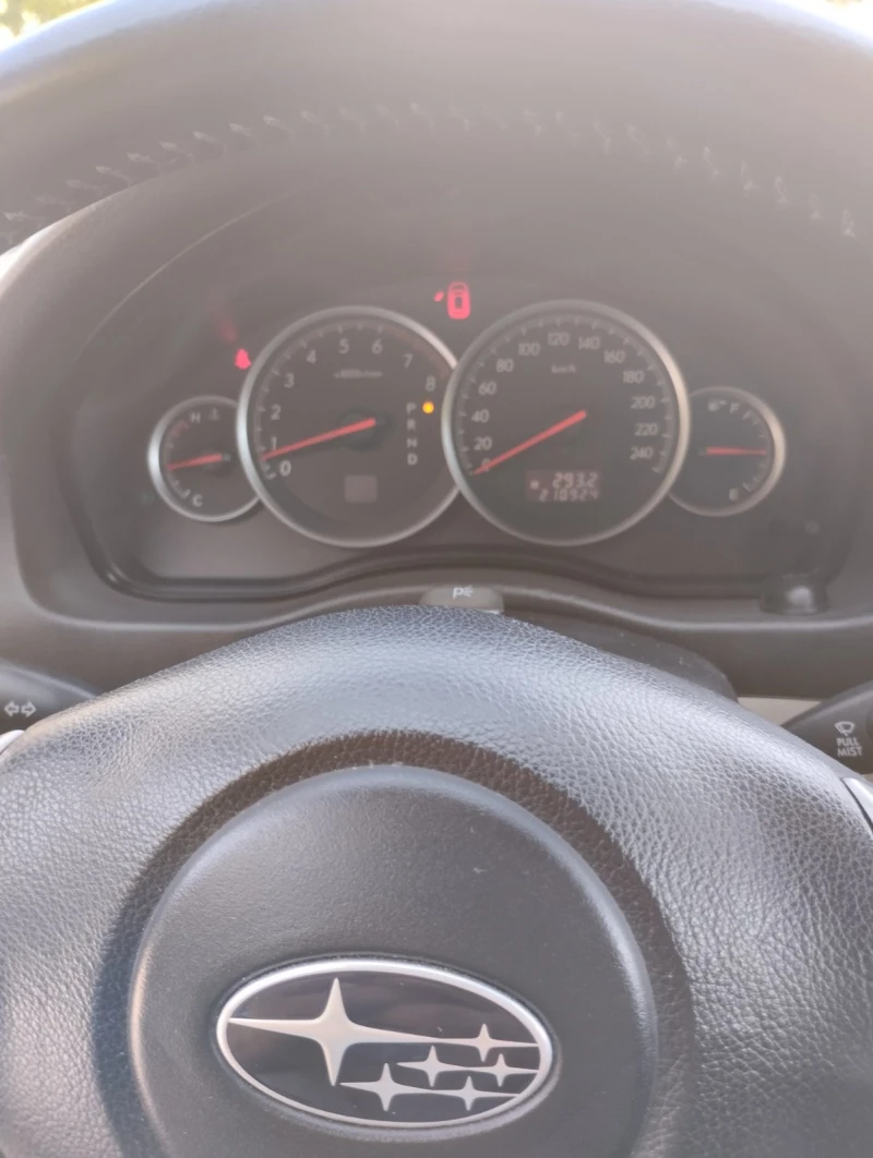 Subaru Outback 2.5, снимка 9 - Автомобили и джипове - 52074727