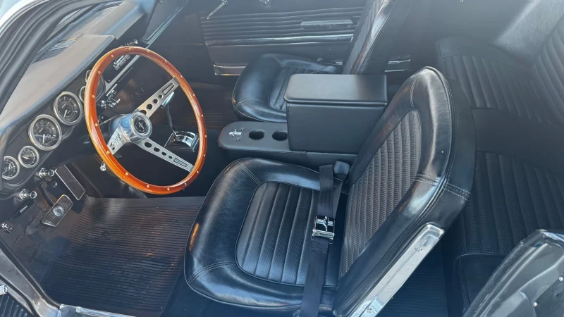 Ford Mustang След Реставрация, снимка 10 - Автомобили и джипове - 52238272