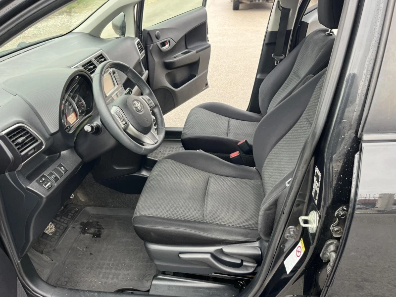 Toyota Verso S 1.4 D4D 90кс 6 СКОРОСТИ EURO 5A КЛИМАТРОНИК, снимка 8 - Автомобили и джипове - 52474192