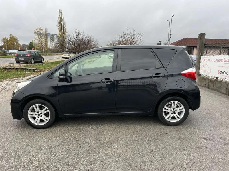 Toyota Verso S 1.4 D4D 90кс 6 СКОРОСТИ EURO 5A КЛИМАТРОНИК, снимка 6 - Автомобили и джипове - 52474192