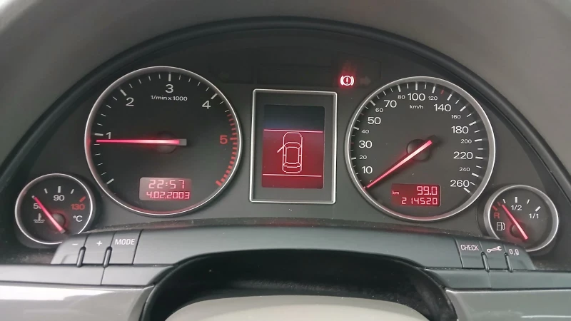 Audi A4 B6, снимка 10 - Автомобили и джипове - 52645261