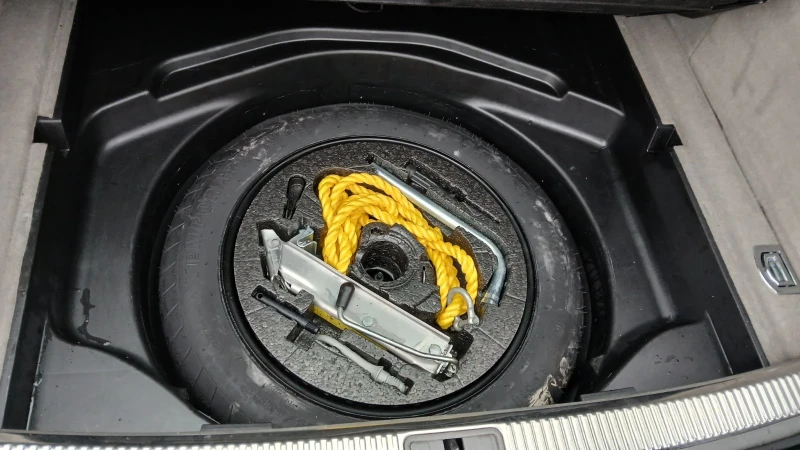 Audi A4 B6, снимка 15 - Автомобили и джипове - 52645261