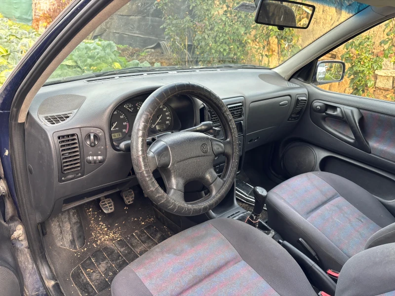 VW Polo 6n0, снимка 4 - Автомобили и джипове - 52741760