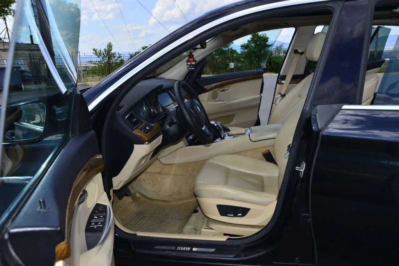 BMW 530 D GranTurismo Panorama, снимка 11 - Автомобили и джипове - 52879710