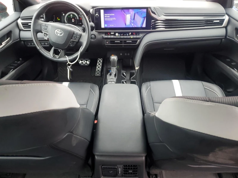 Toyota Camry XSE, снимка 9 - Автомобили и джипове - 53342672