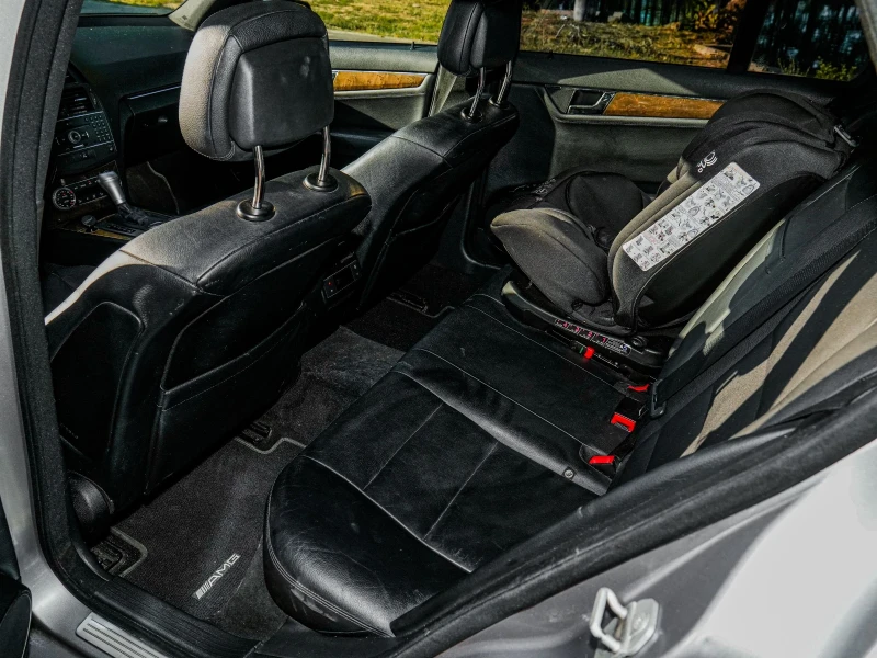 Mercedes-Benz C 320 CDI 4Matic Keyless, снимка 8 - Автомобили и джипове - 53380120