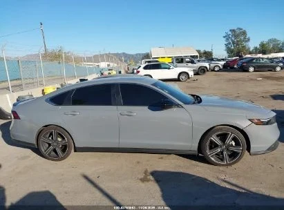 Honda Accord HYBRID SPORT, снимка 12 - Автомобили и джипове - 53364344