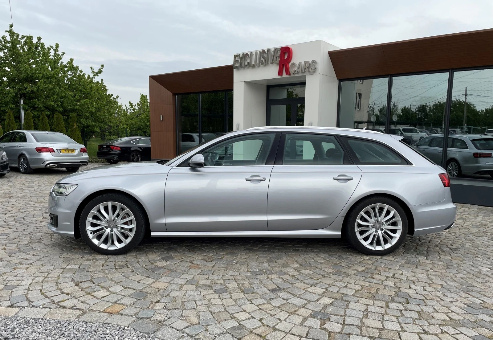 Audi A6 BITURBO 326 P.S. - изображение 3