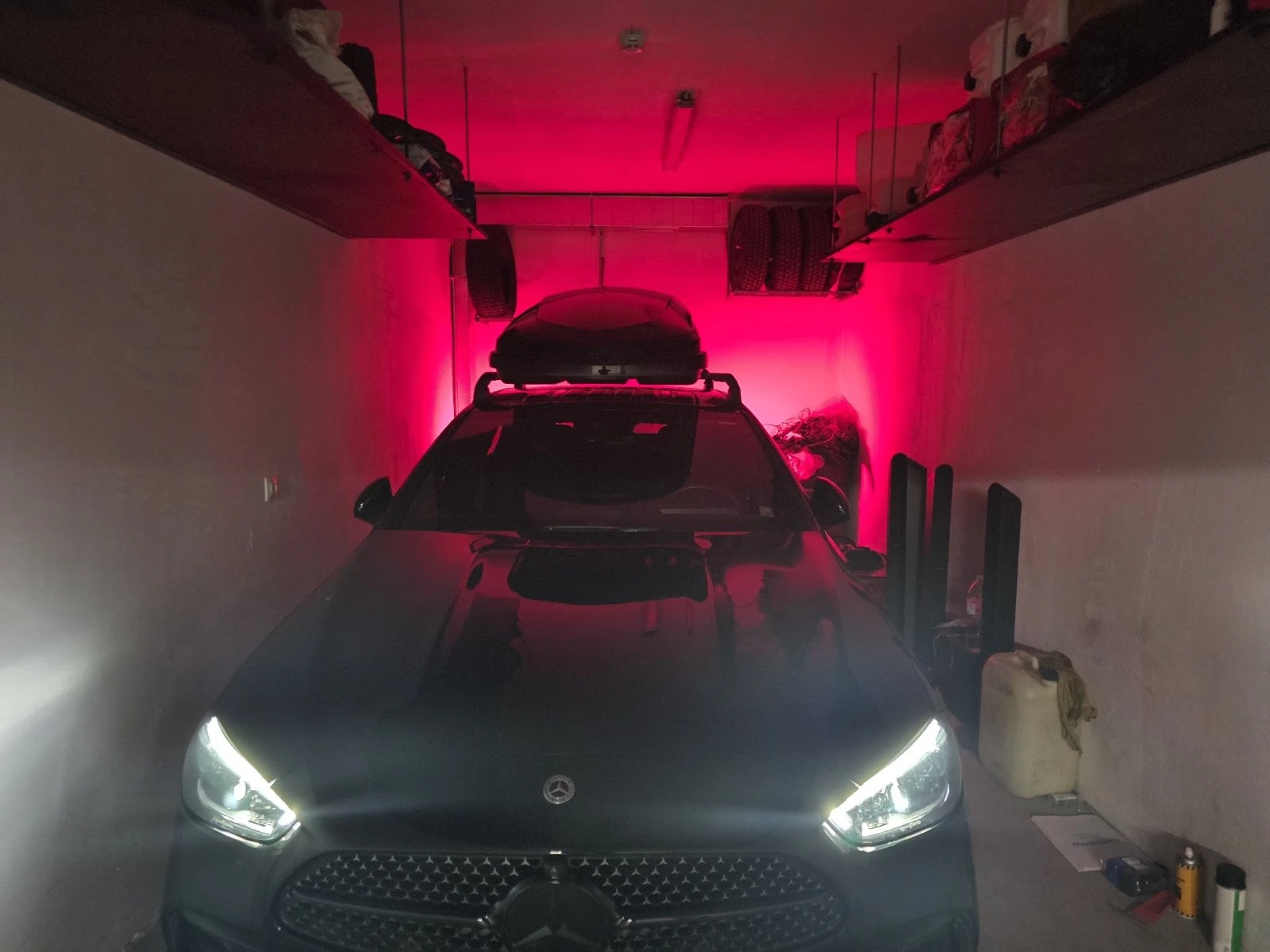 Mercedes-Benz C 220 AMG 4Matic, KEYLESS, EQ BOOST.Naght Pakage - изображение 2
