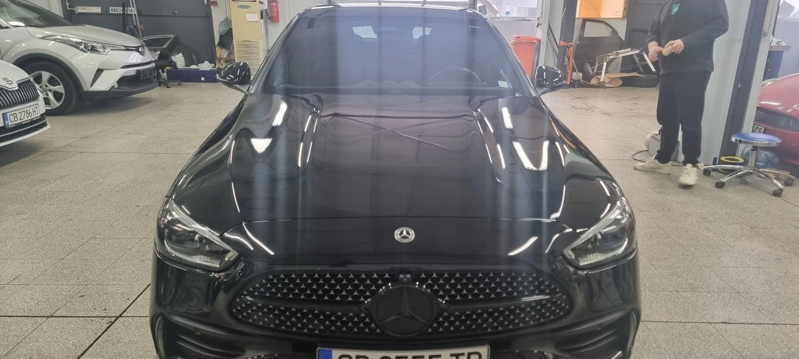 Mercedes-Benz C 220 AMG 4Matic, KEYLESS, EQ BOOST.Naght Pakage - изображение 3