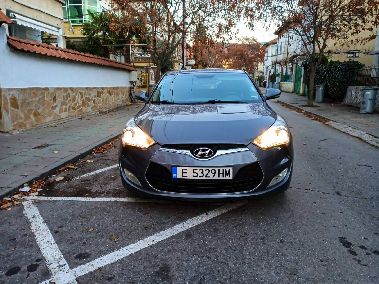 Hyundai Veloster  1.6 GDI Камера/18"/Швейцарски - изображение 2