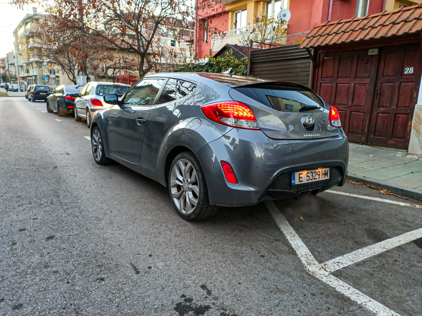 Hyundai Veloster  1.6 GDI Камера/18"/Швейцарски - изображение 5