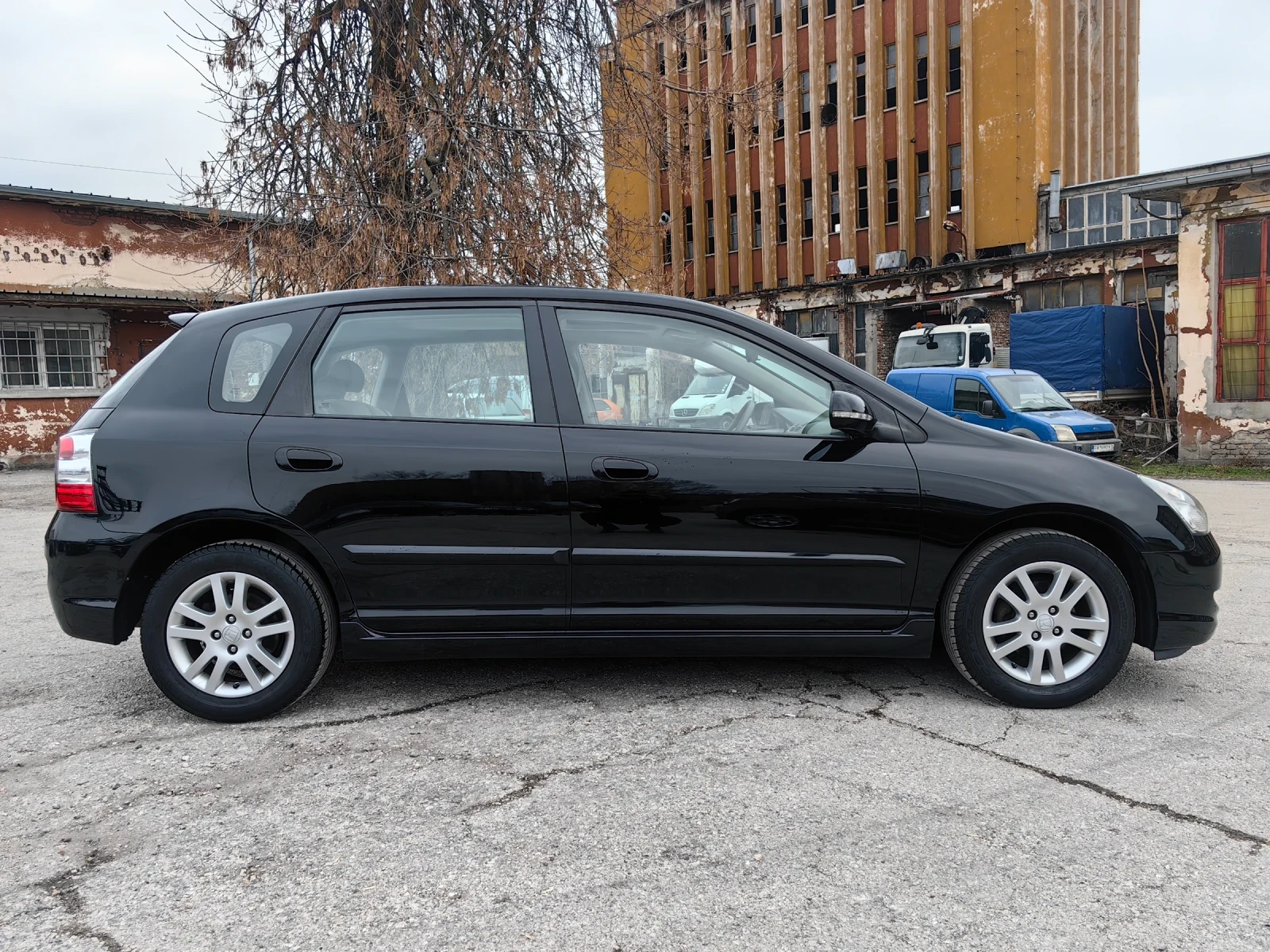 Honda Civic 1.6 Бензин VTEC 110 кс, Топ състояние, Facelift  - изображение 3