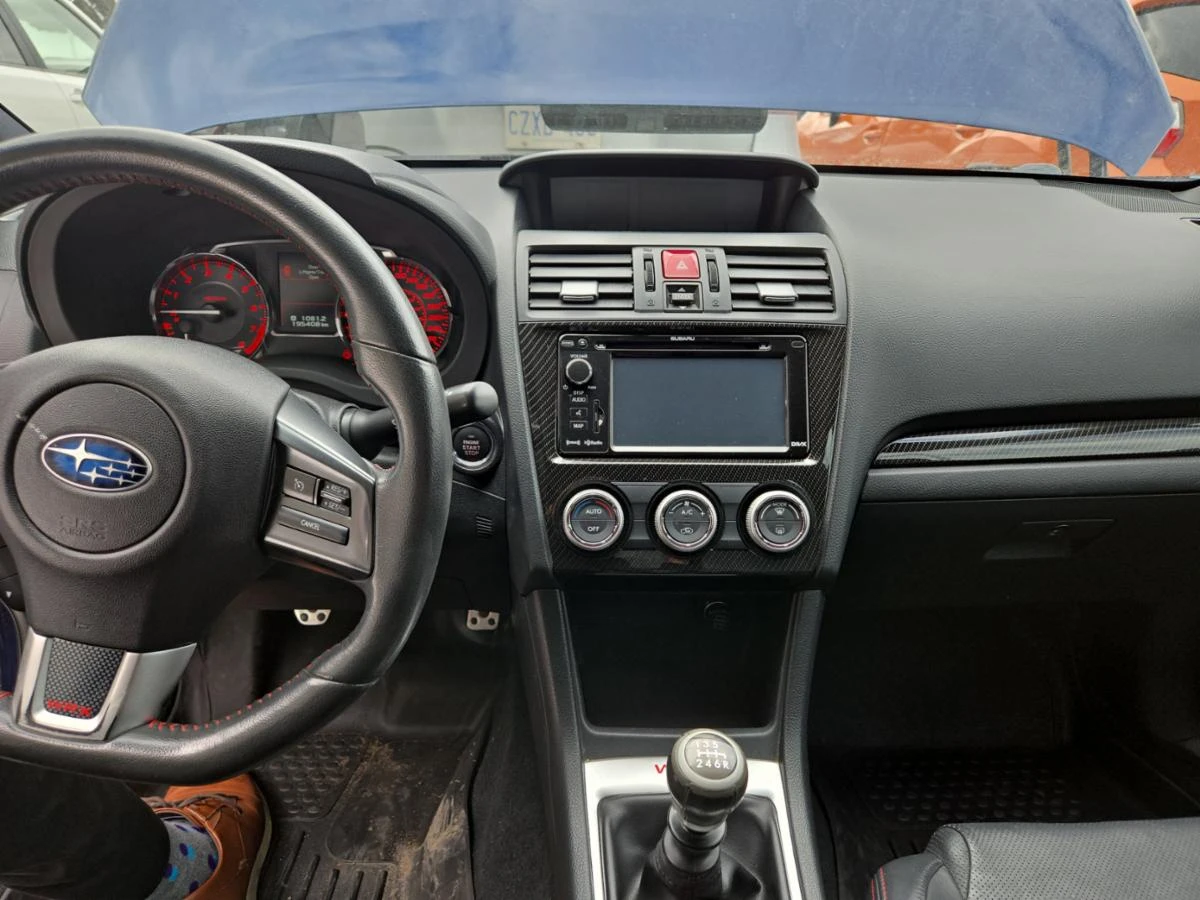Subaru Impreza WRX CARFAX АВТО КРЕДИТ ОЧАКВАН ВНОС - изображение 9