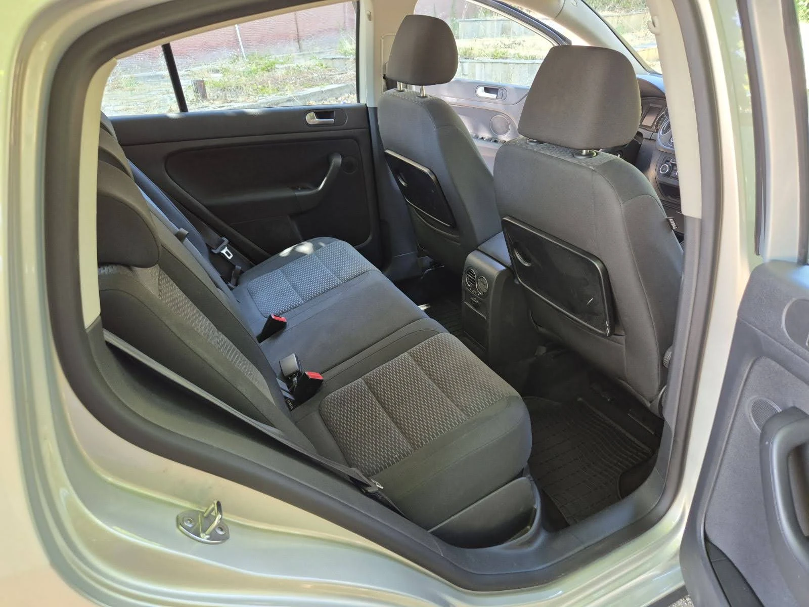 VW Golf Plus 2.0TDI - изображение 10