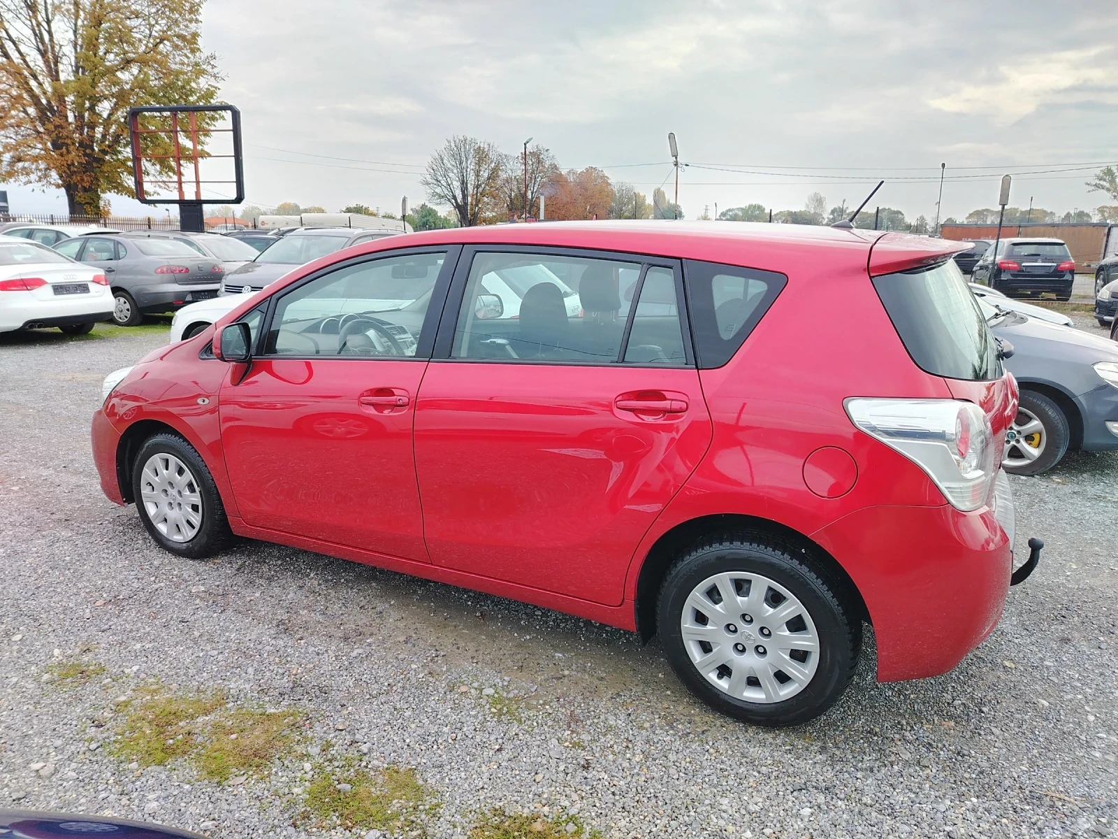 Toyota Verso 2.0 D4D - изображение 7
