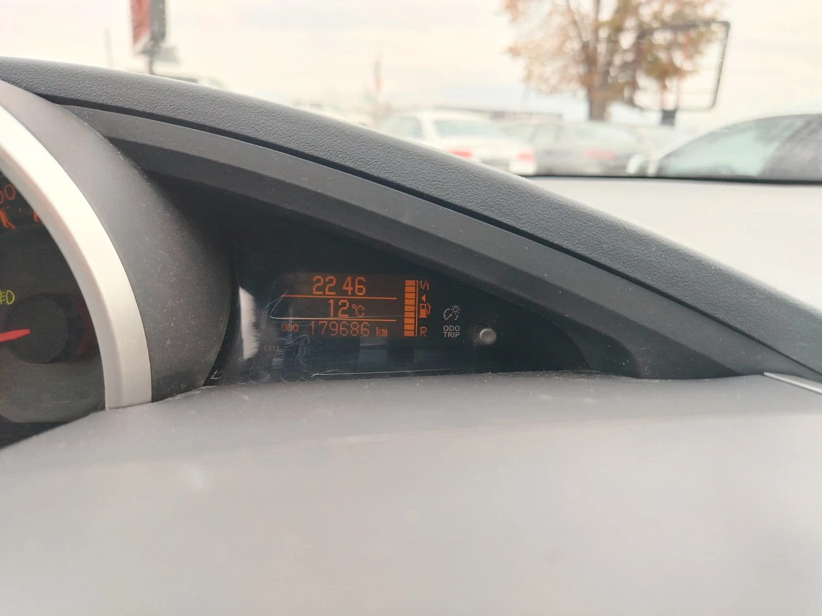 Toyota Verso 2.0 D4D | Mobile.bg — изображение 15