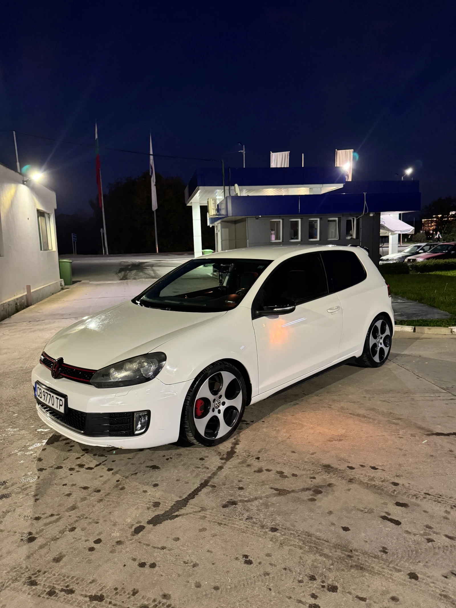 VW Golf GTI | Mobile.bg   1