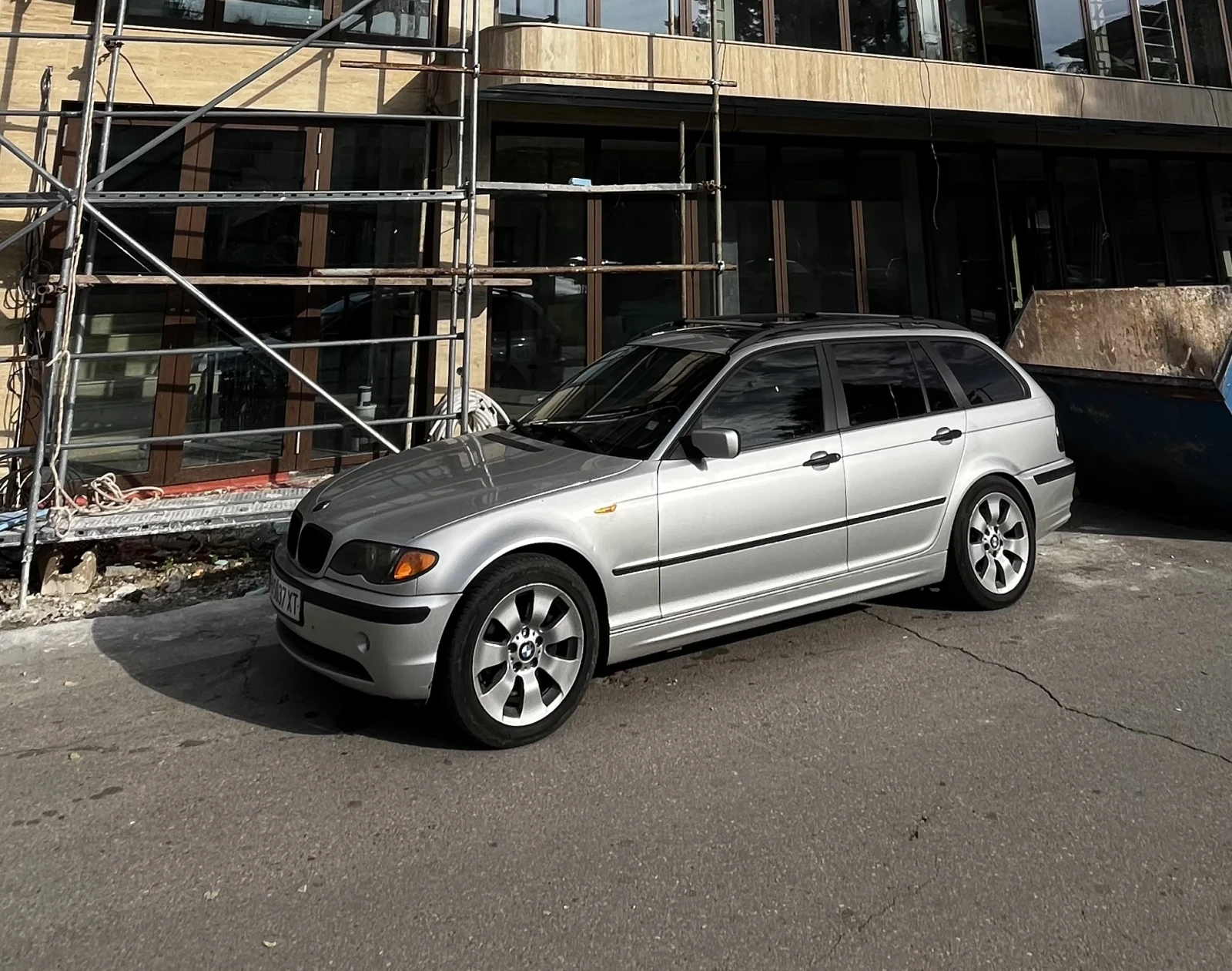 BMW 320 2.0 - изображение 5