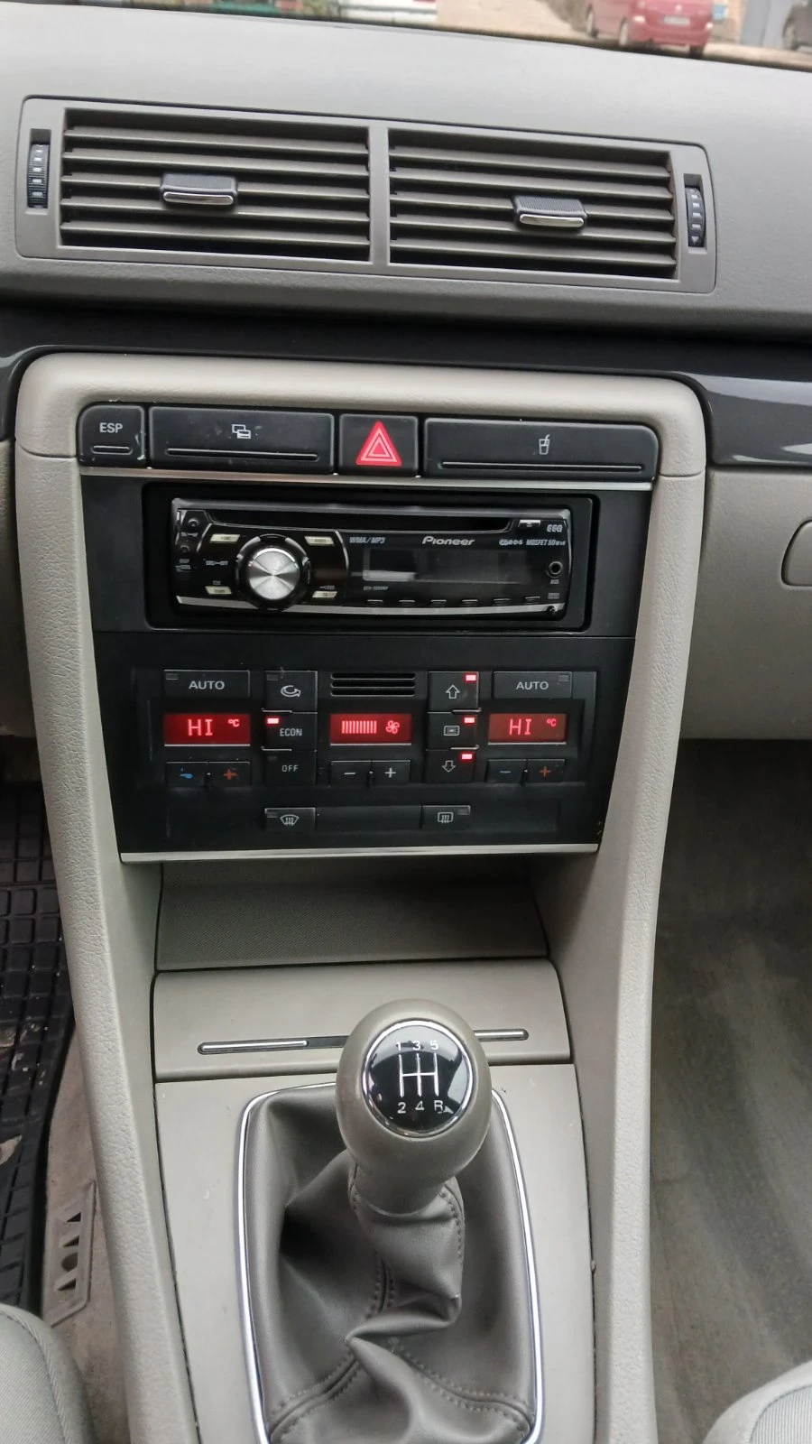 Audi A4 B6 - изображение 9