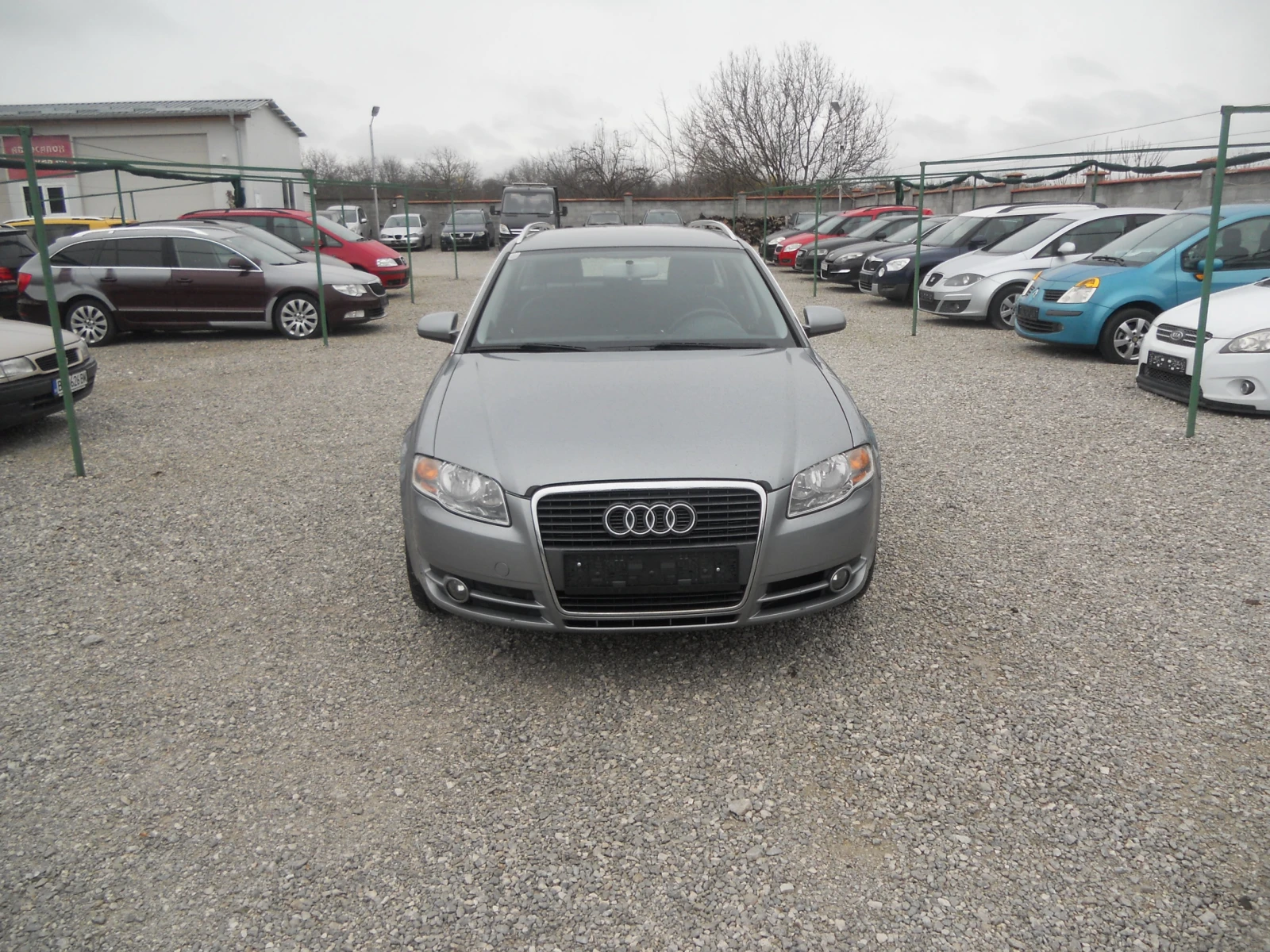 Audi A4 19 TDI ЛИЗИНГ! РЕАЛНИ КИЛОМЕТРИ+ СЕРВИЗНА ИСТОРИЯ - изображение 2