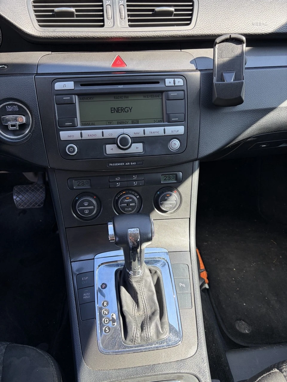 VW Passat 2.0 TDI 140 DSG (BKP), снимка 15 - Автомобили и джипове - 53285434