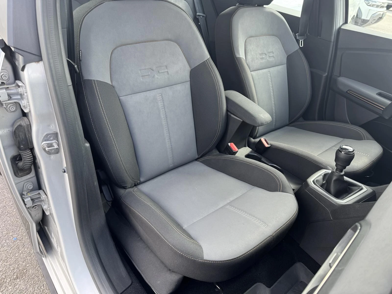 Dacia Sandero 1.0Tce 100kc. LPG STEPWAY, снимка 9 - Автомобили и джипове - 54080862