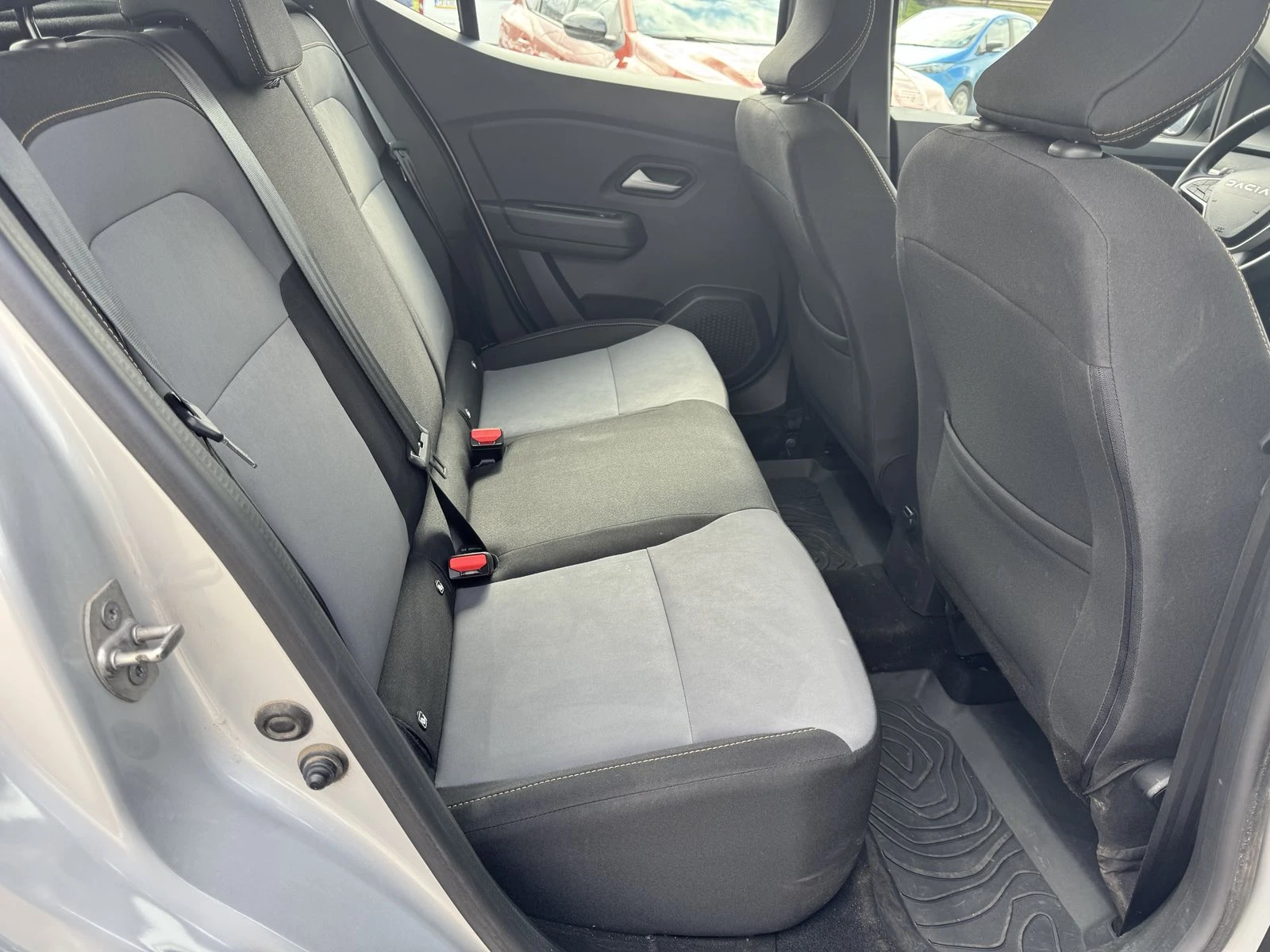 Dacia Sandero 1.0Tce 100kc. LPG STEPWAY, снимка 10 - Автомобили и джипове - 54080862