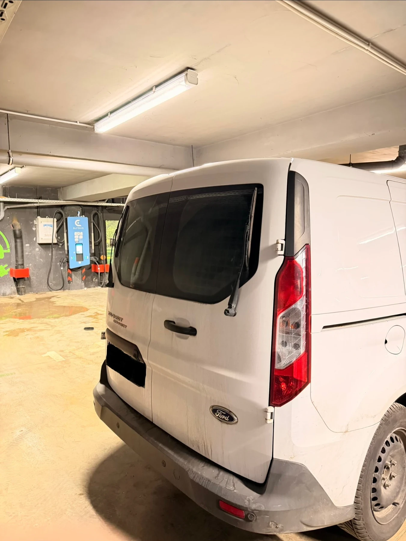 Ford Connect 1.6 DCI, снимка 5 - Автомобили и джипове - 54095774