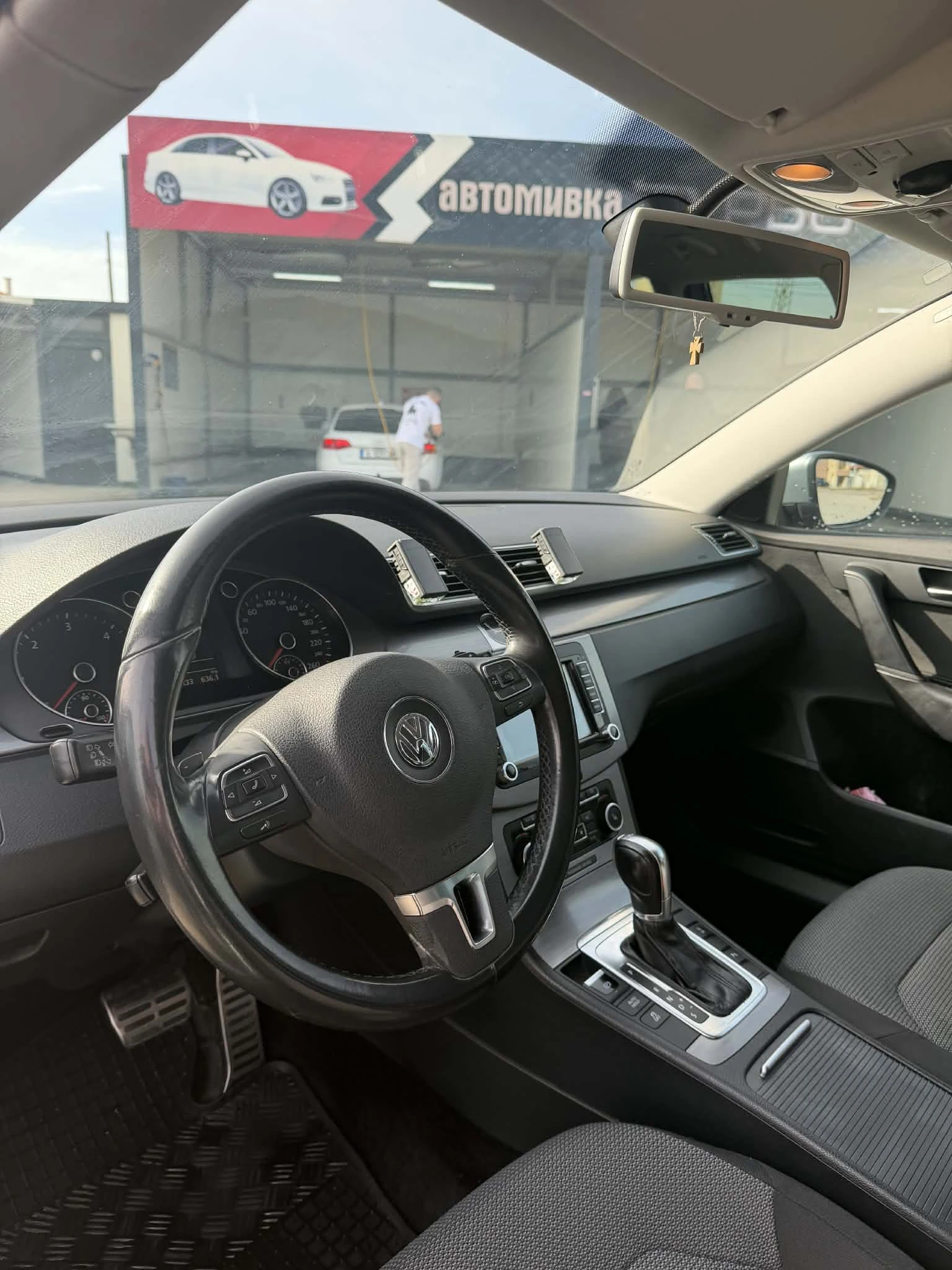 VW Passat B7, снимка 9 - Автомобили и джипове - 54132727