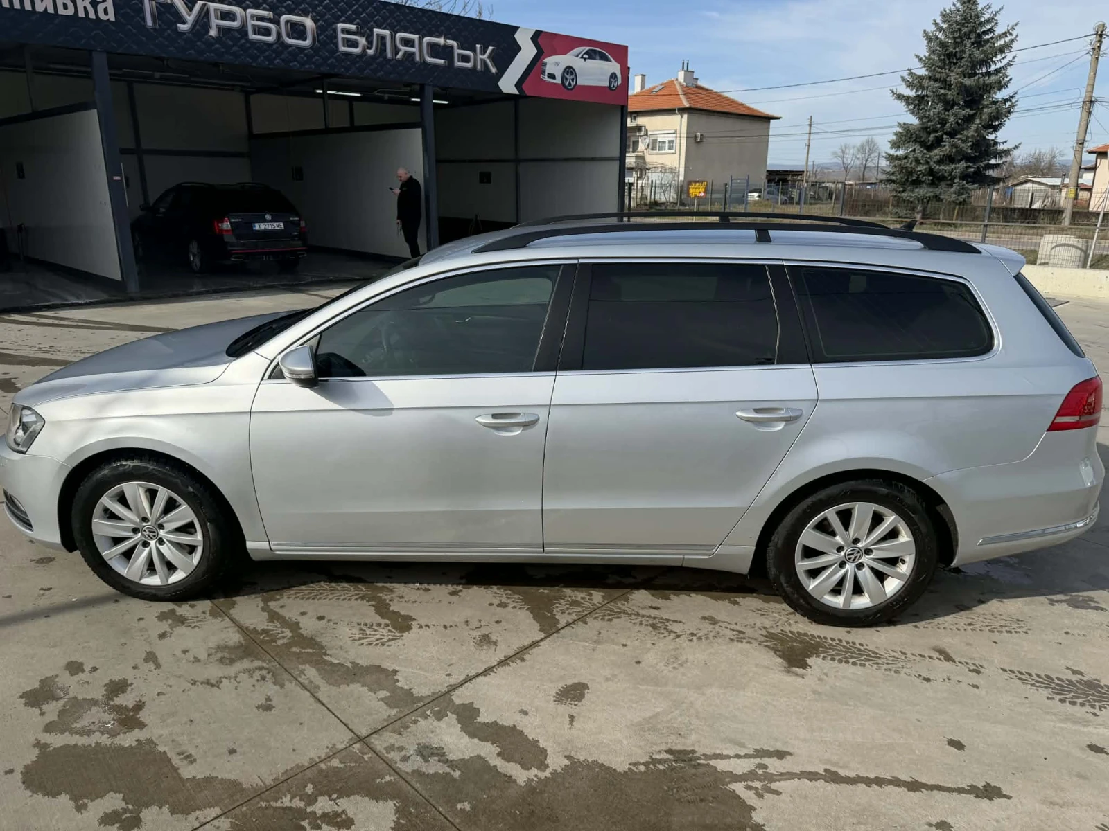 VW Passat B7, снимка 4 - Автомобили и джипове - 54132727