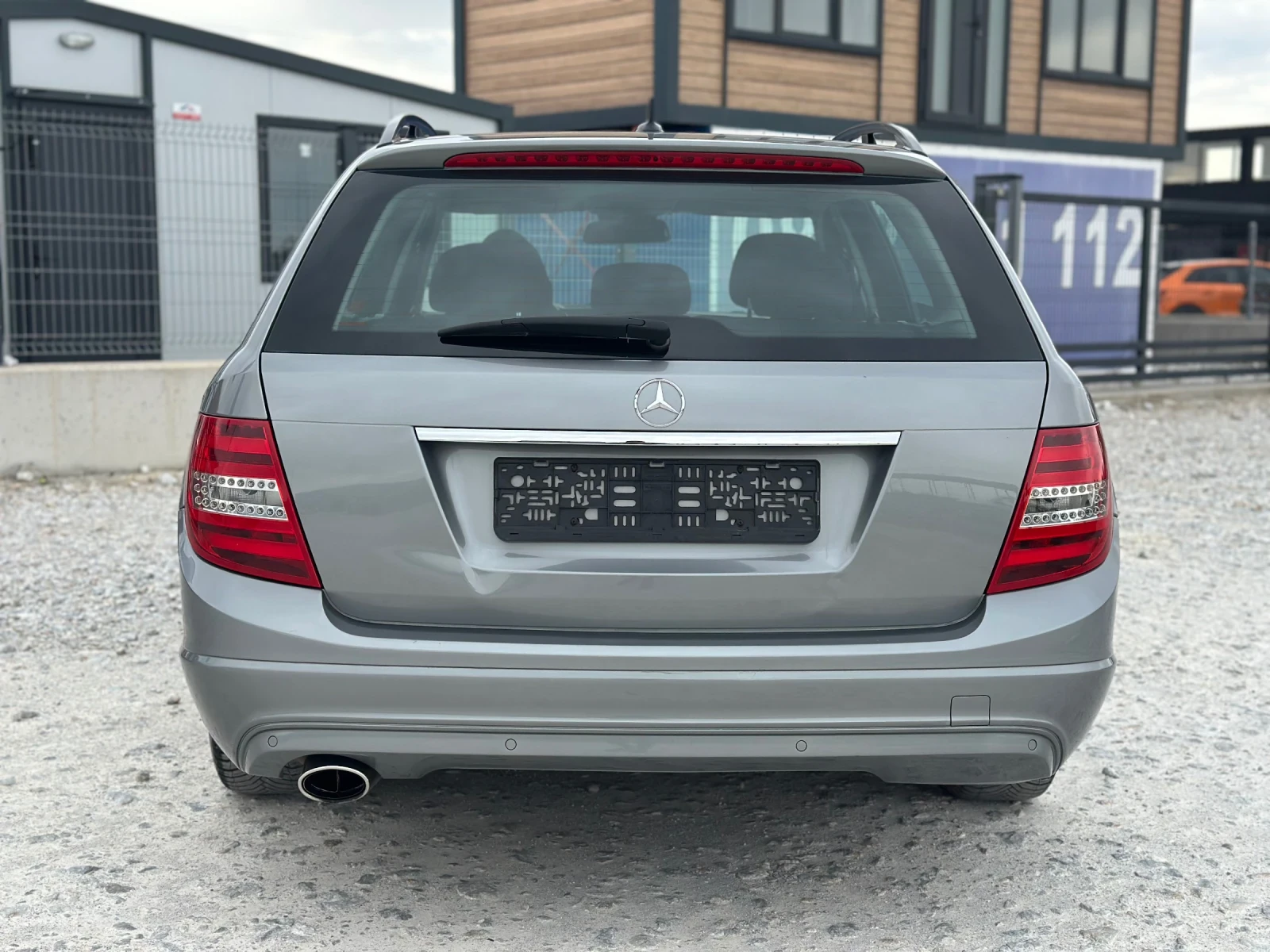 Mercedes-Benz 220, снимка 6 - Автомобили и джипове - 54151018