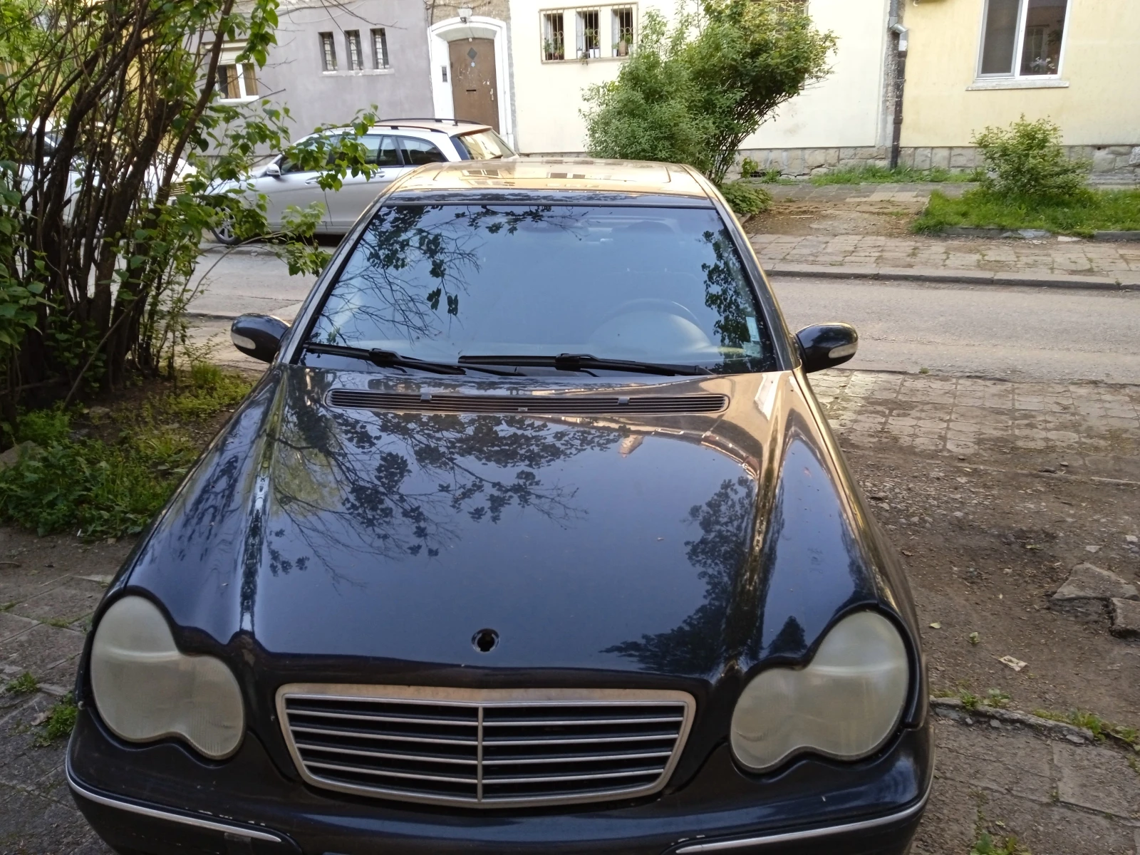 Mercedes-Benz C 180, снимка 3 - Автомобили и джипове - 54543840