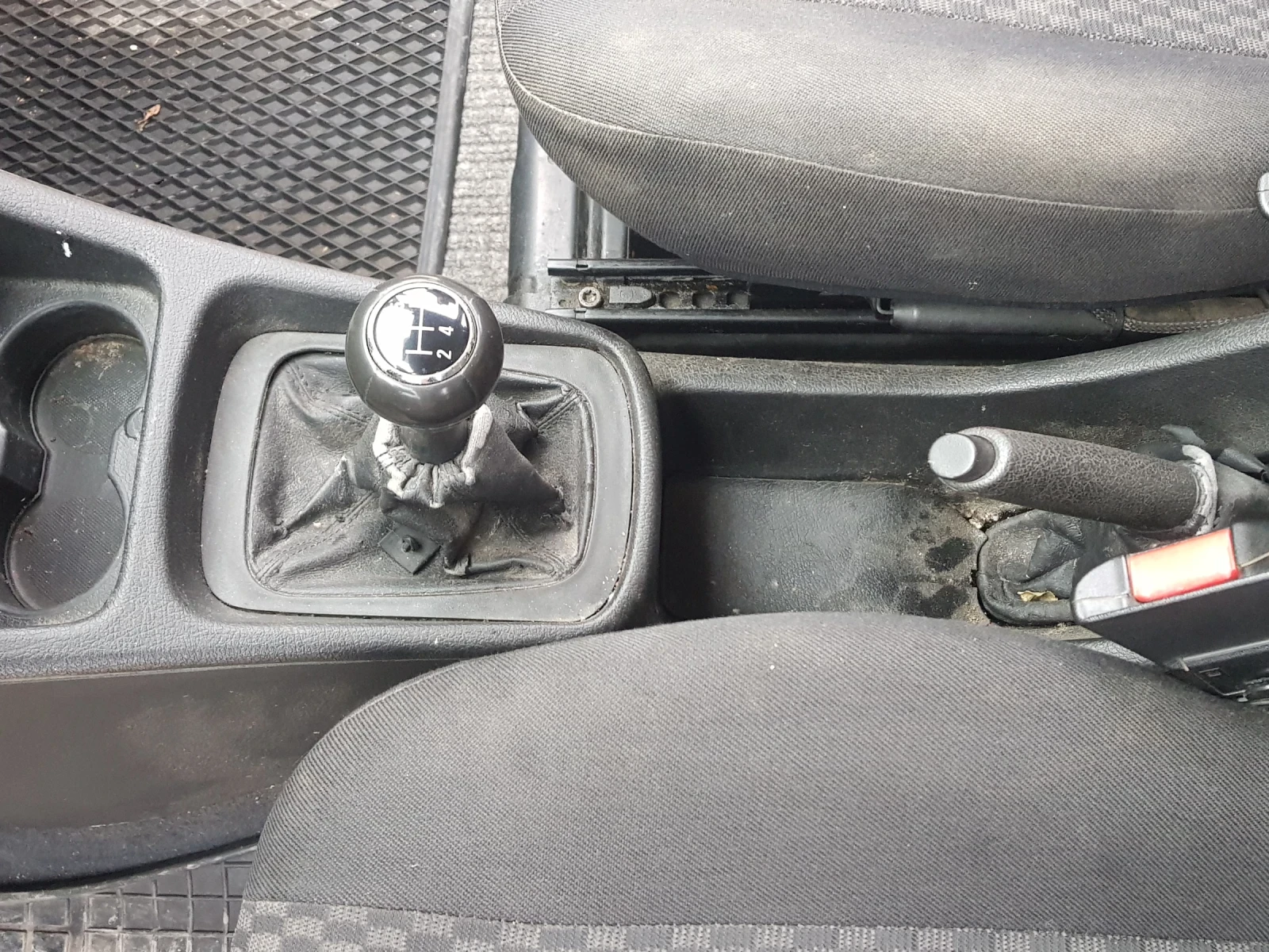 Opel Zafira, снимка 14 - Автомобили и джипове - 54585606