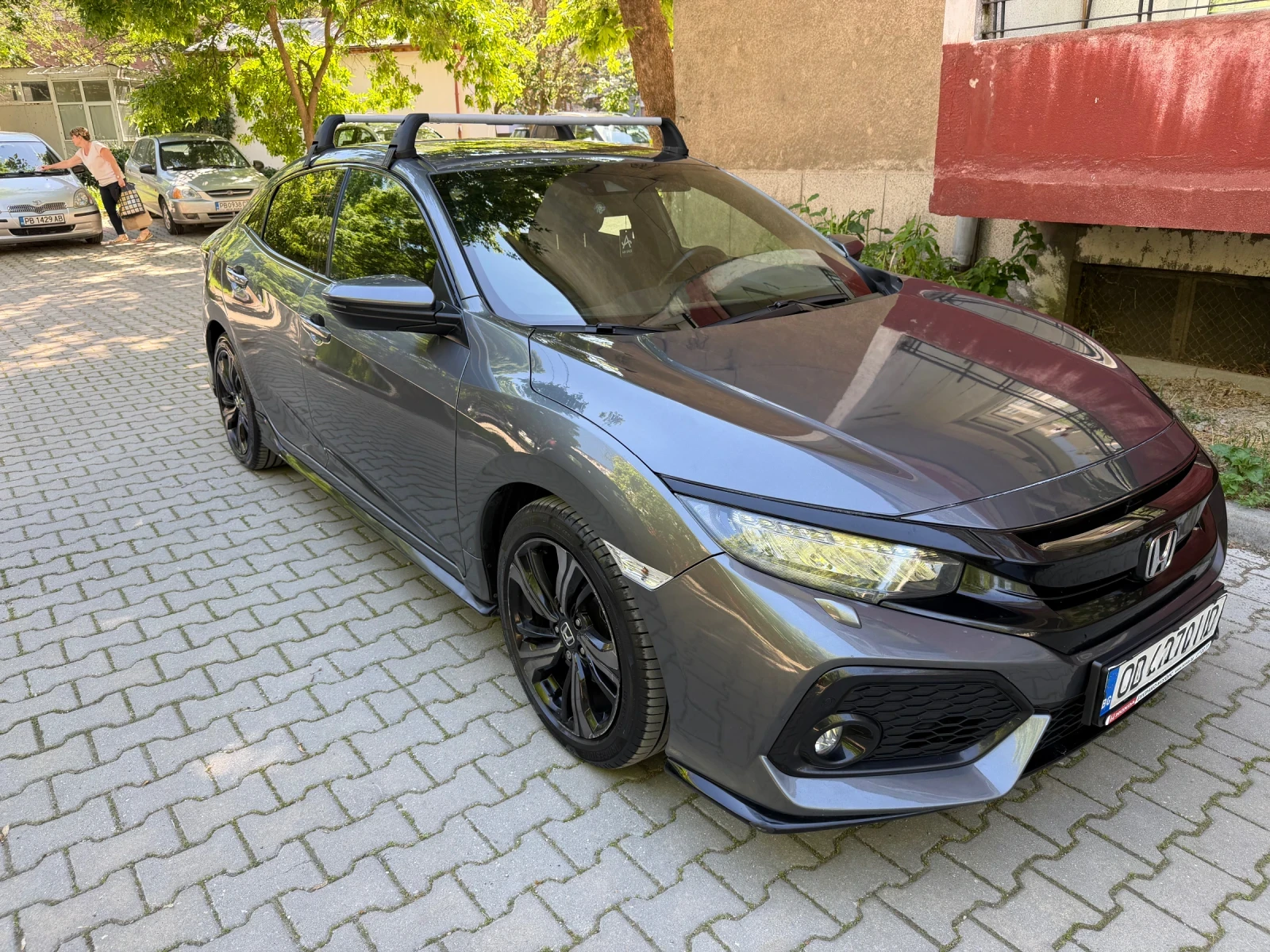 Honda Civic Sport Touring 1.5 Turbo 182 k.c., снимка 9 - Автомобили и джипове - 55005534