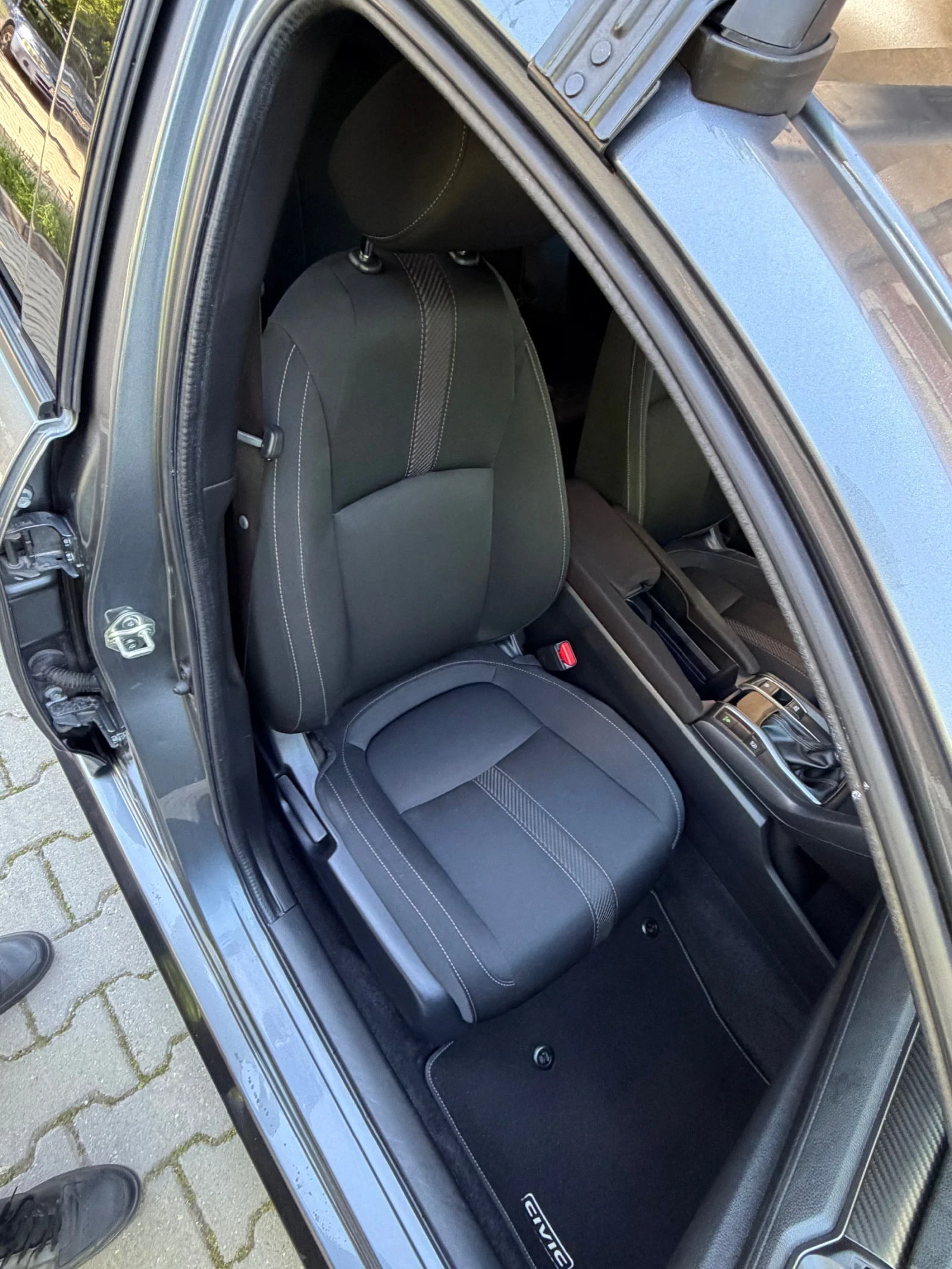 Honda Civic Sport Touring 1.5 Turbo 182 k.c., снимка 15 - Автомобили и джипове - 55005534
