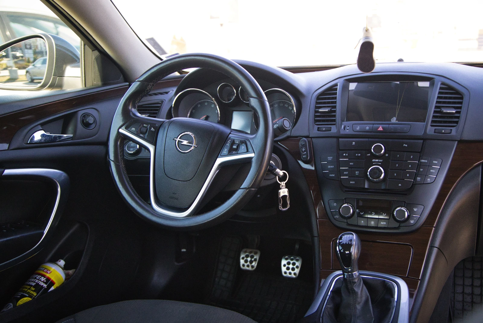 Opel Insignia 1.8 140 hp, снимка 9 - Автомобили и джипове - 54805226