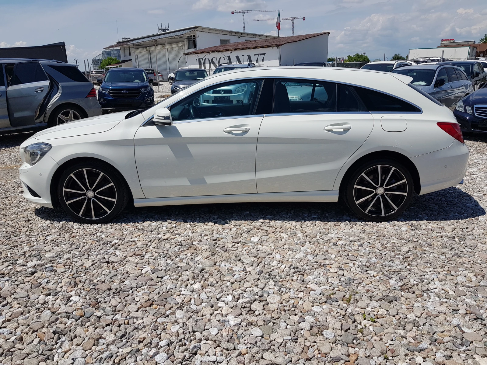 Mercedes-Benz CLA 200 CDI Shooting Brake Premium ЛИЗИНГ , снимка 8 - Автомобили и джипове - 54820992