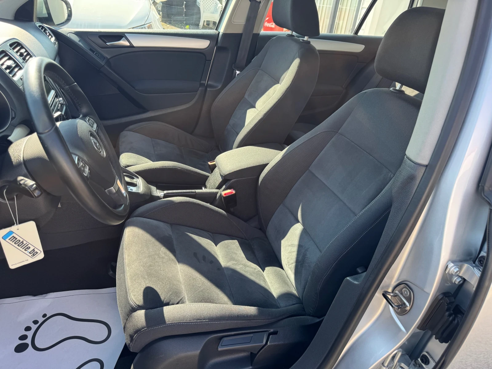 VW Golf 1.6TDI DSG Rline, снимка 13 - Автомобили и джипове - 55043135